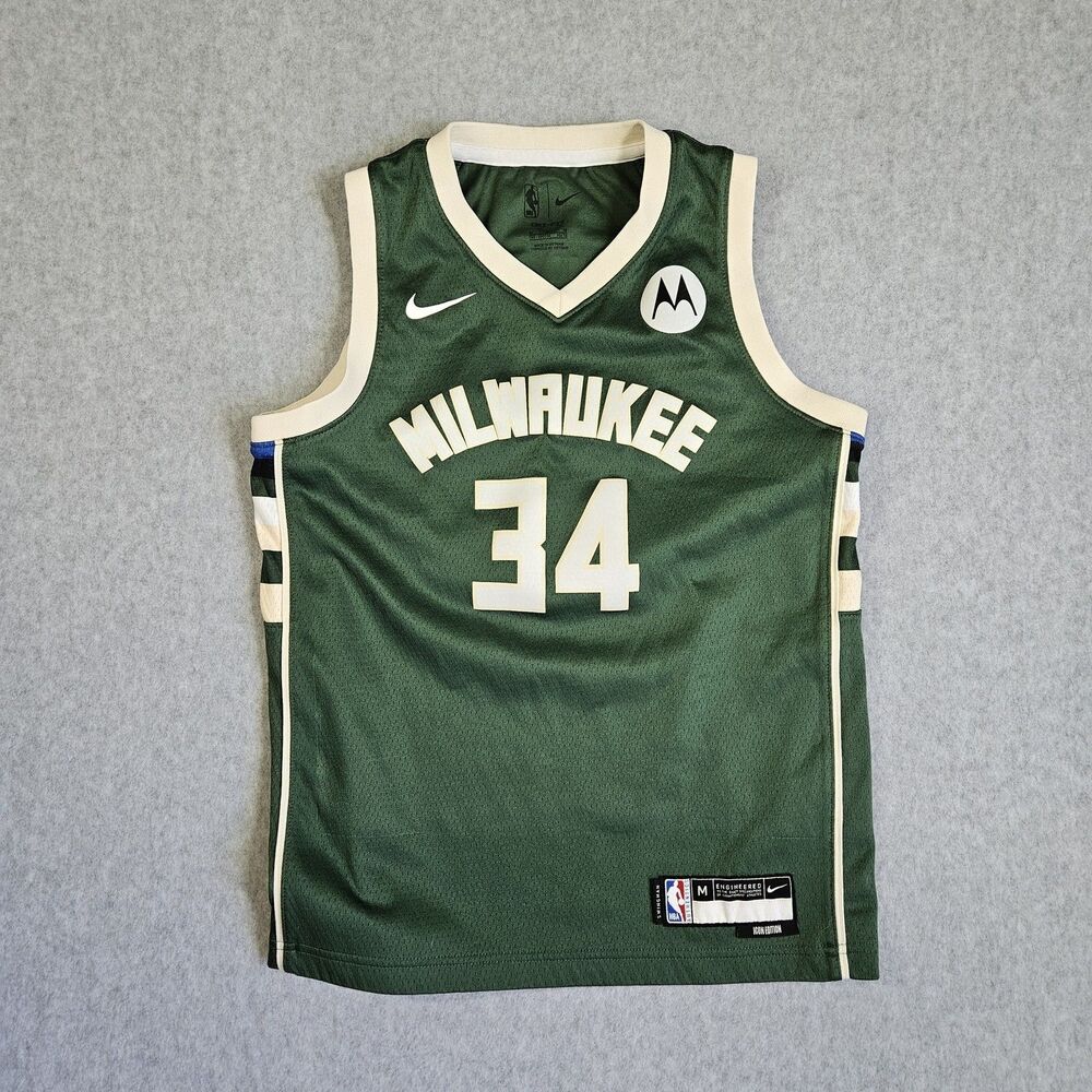 Nike Milwaukee Bucks Giannis Antetokounmpo #34 youth Green Dri-FIT Jersey Size M